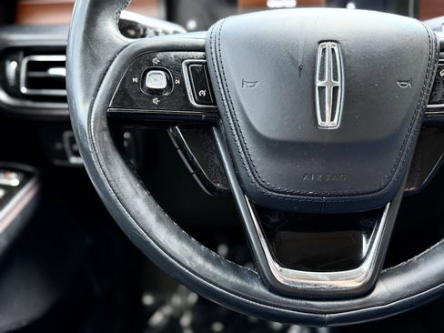 Used 2020 Lincoln Aviator Reserve w/ Elements Package Plus image 25