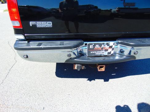 Used 2003 Ford F250 Lariat image 33