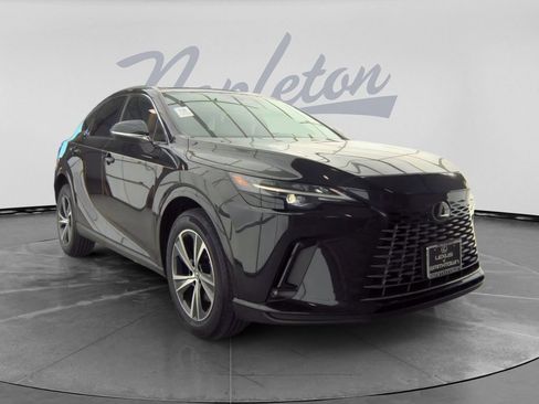 Used 2023 Lexus RX 350 Premium w/ Accessory Package (Z1) AWD/4WD image 4