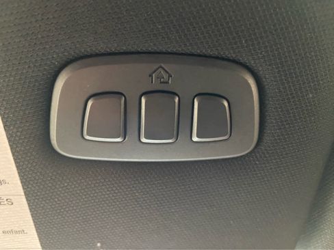Used 2025 Ford Explorer ST-Line w/ Premium Package AWD/4WD image 44