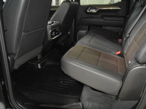 Used 2024 Chevrolet Silverado 1500 High Country w/ Technology Package AWD/4WD image 45