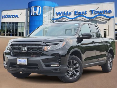 Certified 2024 Honda Ridgeline Sport image 1