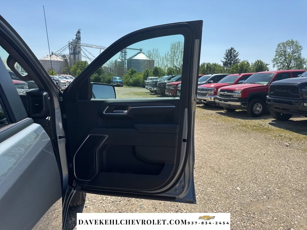 Used 2026 Chevrolet Silverado 1500 LT AWD/4WD image 27