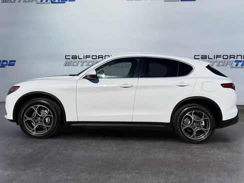 Used 2019 Alfa Romeo Stelvio image 8
