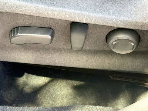 Used 2020 Subaru Forester Touring image 26