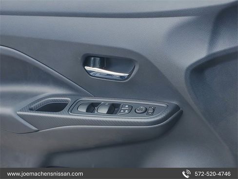 New 2025 Nissan Versa SV image 23