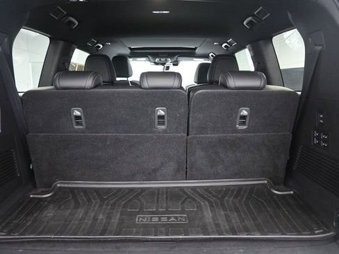 Used 2025 Nissan Armada PRO-4X w/ Pro-4X Premium Package AWD/4WD image 39
