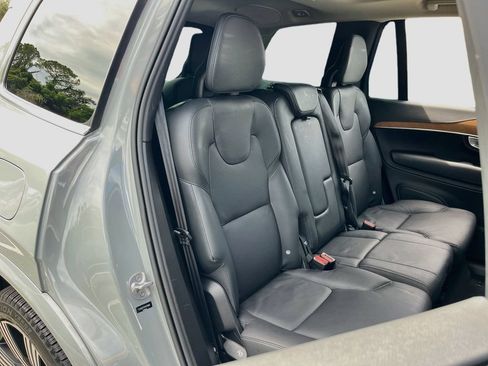 Used 2024 Volvo XC90 B6 Plus AWD/4WD image 28