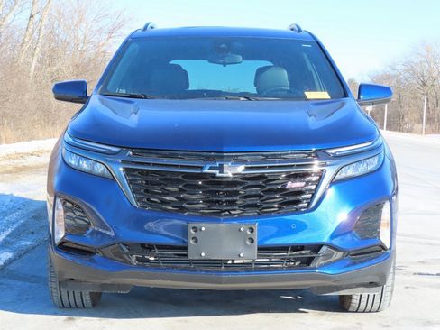 Certified 2022 Chevrolet Equinox RS w/ LPO, Floor Liner Package image 7