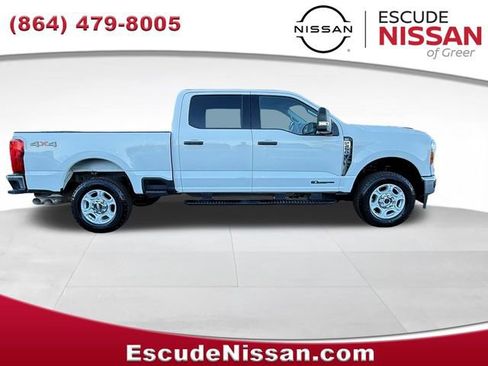Used 2025 Ford F250 XLT AWD/4WD image 2