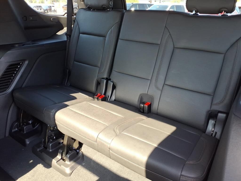 New 2026 Chevrolet Tahoe High Country AWD/4WD image 20