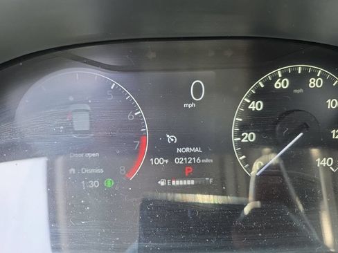 Certified 2024 Honda HR-V LX image 14