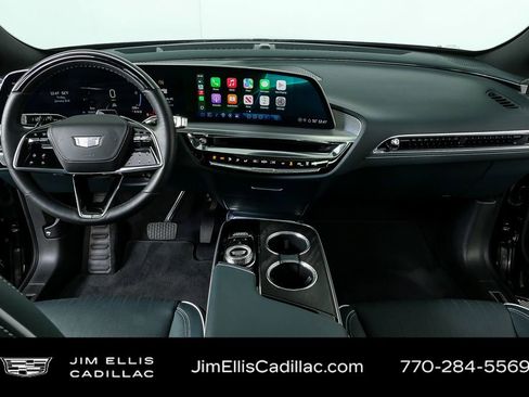 Certified 2024 Cadillac Lyriq Luxury w/ Nappa Leather Package image 20