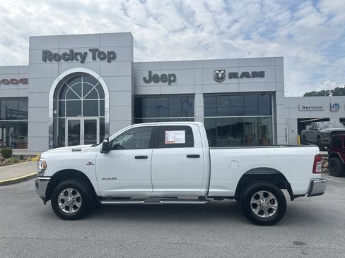 Used 2024 RAM 2500 Big Horn image 1