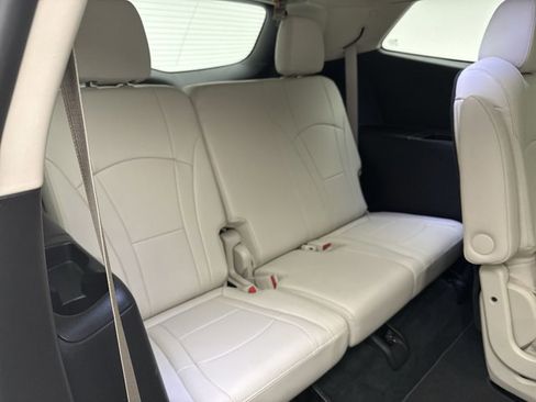 Used 2023 Buick Enclave Essence w/ Experience Buick Package image 21