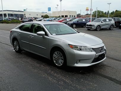 Used 2014 Lexus ES 350 w/ Luxury Package