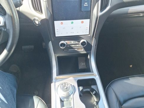Used 2024 Ford Edge SEL AWD/4WD image 14