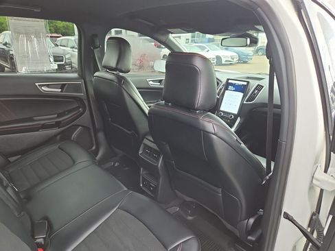 Certified 2024 Ford Edge ST-Line AWD/4WD image 47