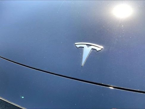 Used 2025 Tesla Model 3 Long Range RWD image 7