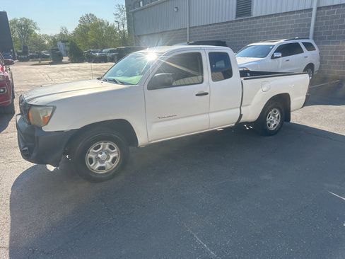 Used 2009 Toyota Tacoma 2WD Access Cab image 1