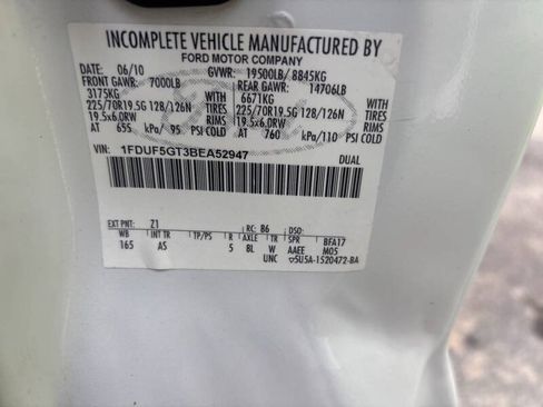 Used 2011 Ford F550 2WD Regular Cab Super Duty w/ Payload Upgrade Pkg image 20