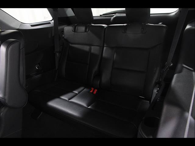 Certified 2022 Ford Explorer XLT w/ Equipment Group 202A AWD/4WD image 20