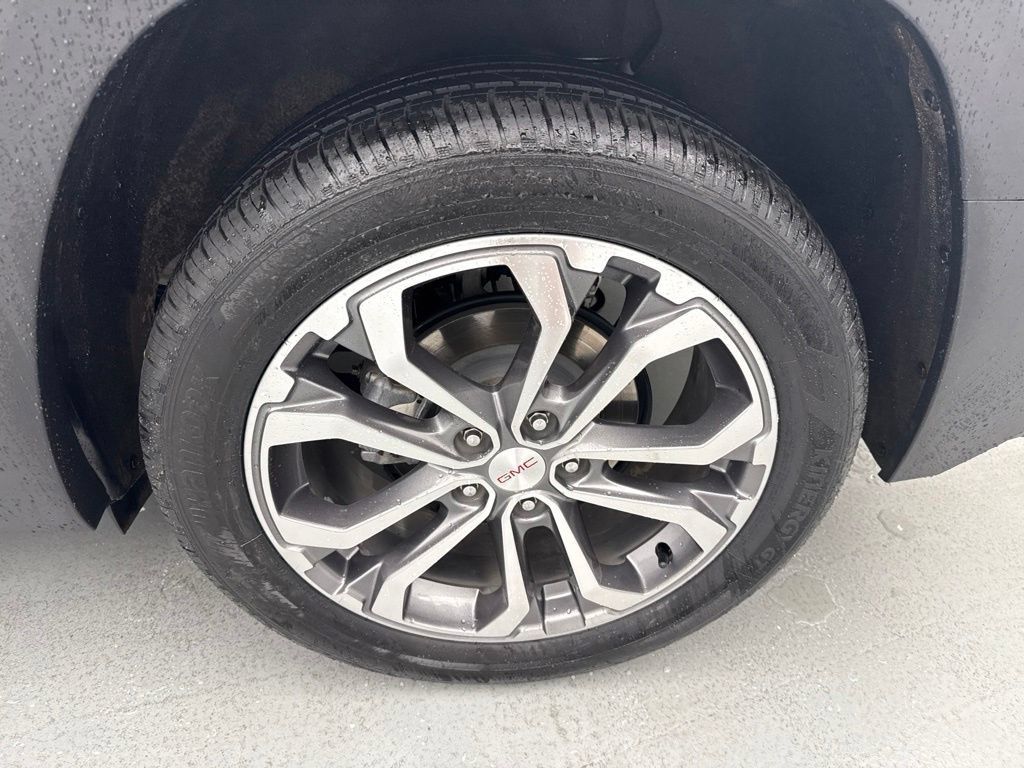 Used 2020 GMC Terrain SLT w/ Preferred Package FWD image 6