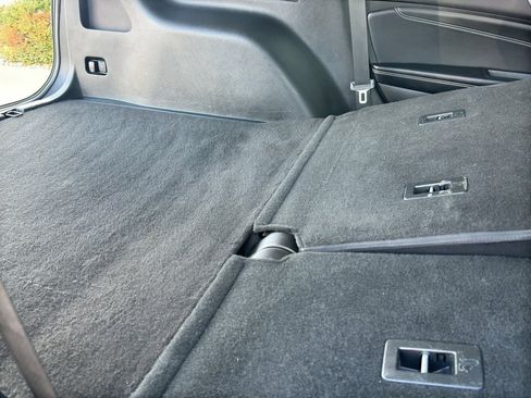 Used 2022 Ford Edge Titanium image 38