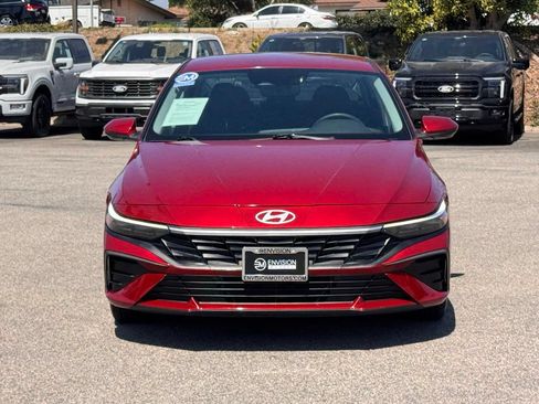 Used 2024 Hyundai Elantra Blue FWD image 6