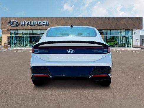 New 2025 Hyundai Sonata SEL image 6