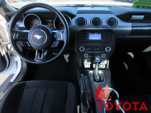 Used 2019 Ford Mustang GT image 8