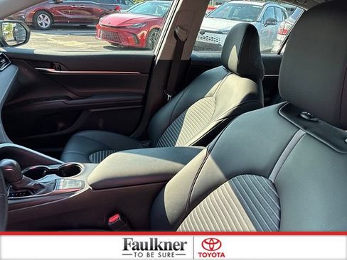 Certified 2024 Toyota Camry SE FWD image 27