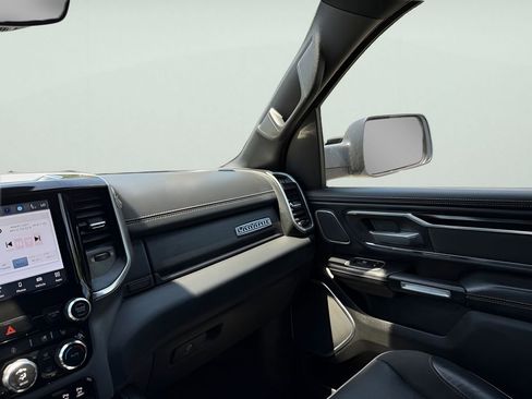 Used 2022 RAM 1500 Laramie AWD/4WD image 27