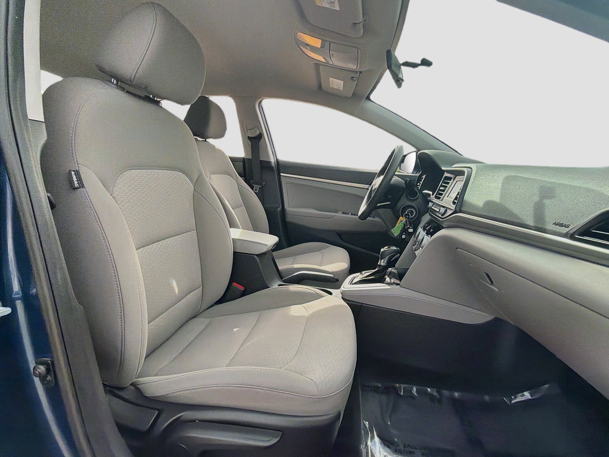 Used 2019 Hyundai Elantra SE FWD image 29
