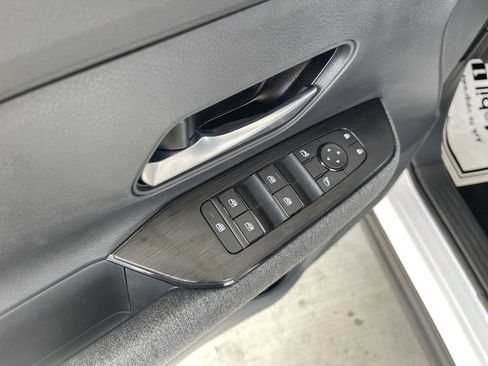 New 2026 Nissan Kicks SV FWD image 13