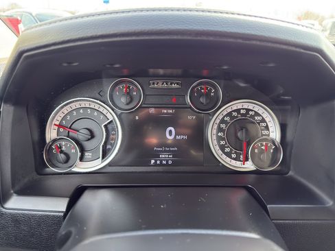 Used 2017 RAM 1500 Laramie image 17