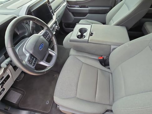 Used 2025 Ford F150 XLT w/ Equipment Group 301A Standard AWD/4WD image 16