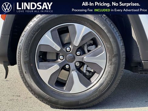 Used 2022 Jeep Grand Cherokee Limited 4xe image 8