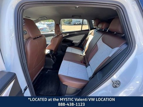 Certified 2023 Volkswagen ID.4 Pro RWD image 10