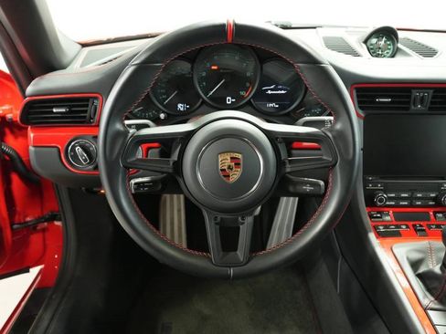 Used 2019 Porsche 911 Speedster image 13