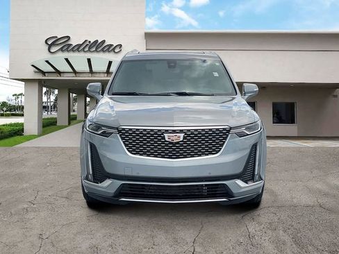 Certified 2024 Cadillac XT6 Premium Luxury w/ Technology Package FWD image 8