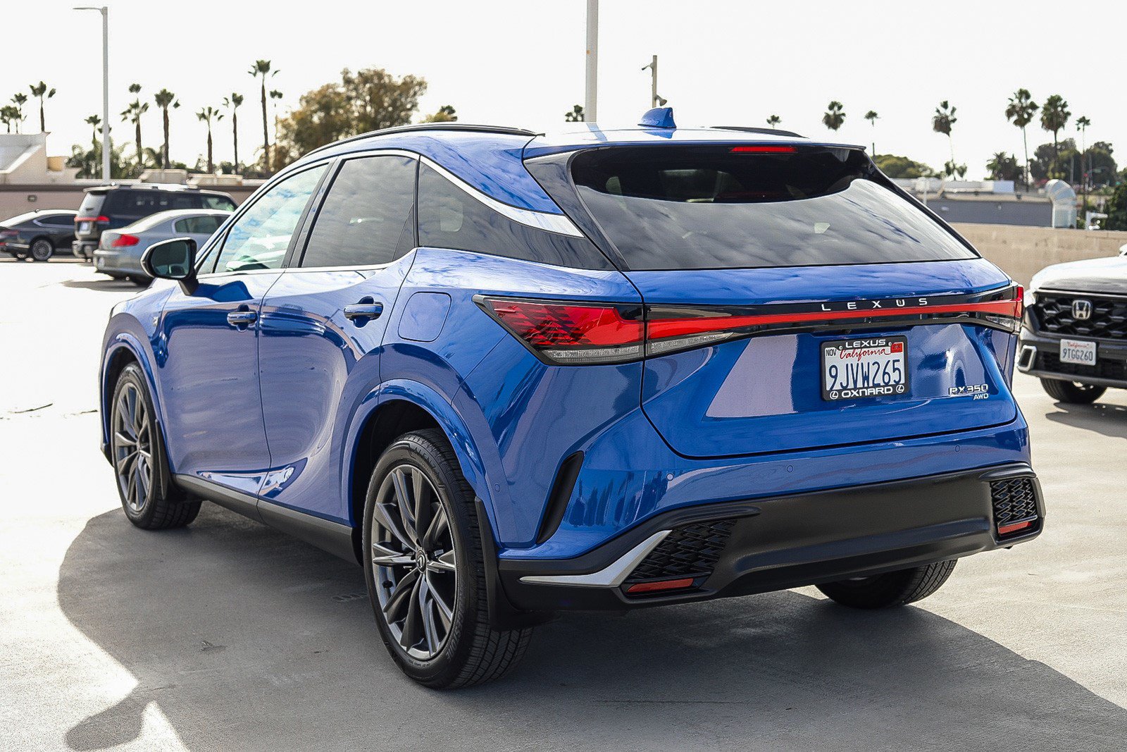 Used 2023 Lexus RX 350 F Sport w/ Cold Area Package AWD/4WD image 5