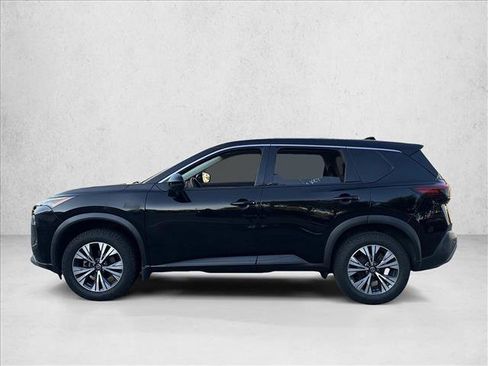 Used 2021 Nissan Rogue SV image 9