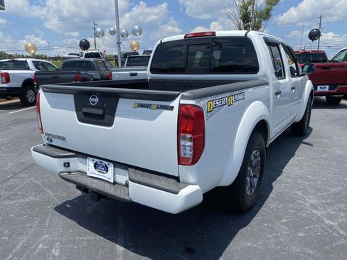 Used 2015 Nissan Frontier Desert Runner RWD image 7