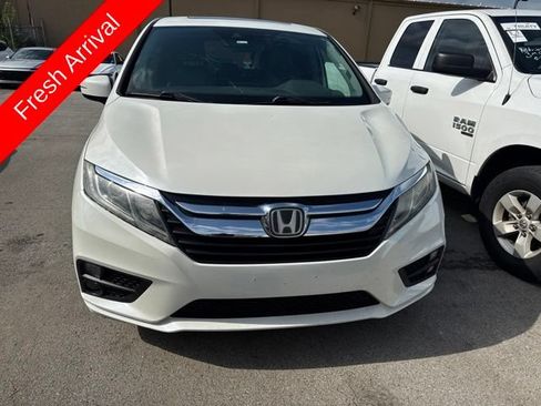 Used 2019 Honda Odyssey EX-L image 2
