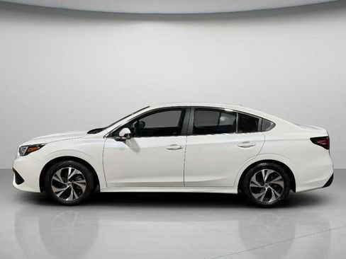 Used 2022 Subaru Legacy Premium AWD/4WD image 8