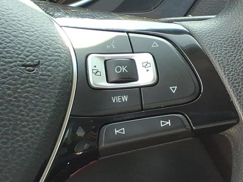 Used 2019 Volkswagen Tiguan S w/ Driver Assistance Package FWD image 18