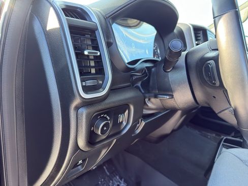 Used 2023 RAM 1500 Big Horn image 14