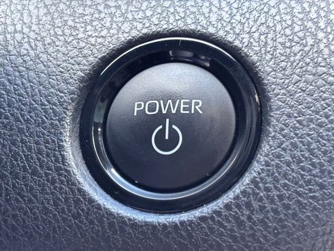 Used 2026 Toyota Camry SE w/ Convenience Package FWD image 33