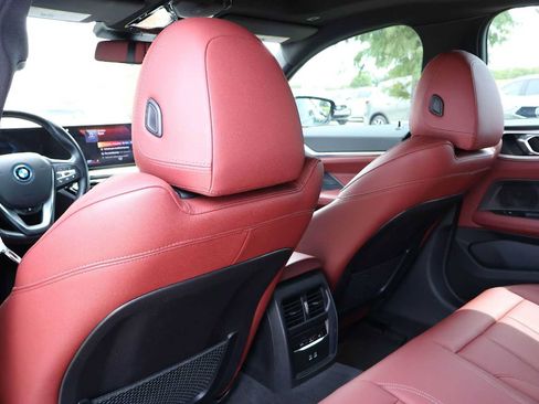 Used 2023 BMW i4 eDrive40 RWD image 12